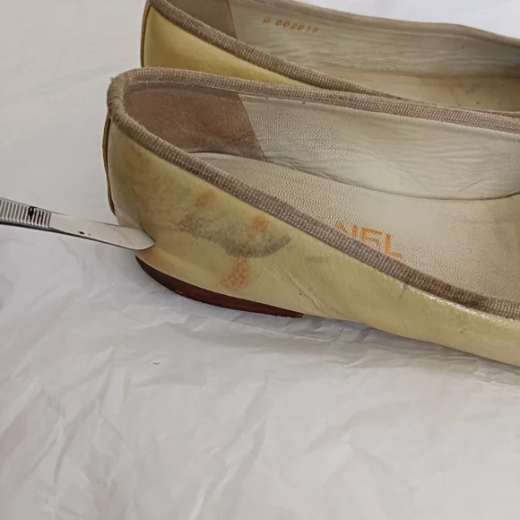 Chanel ballet flats cap toe size 37.5 patent